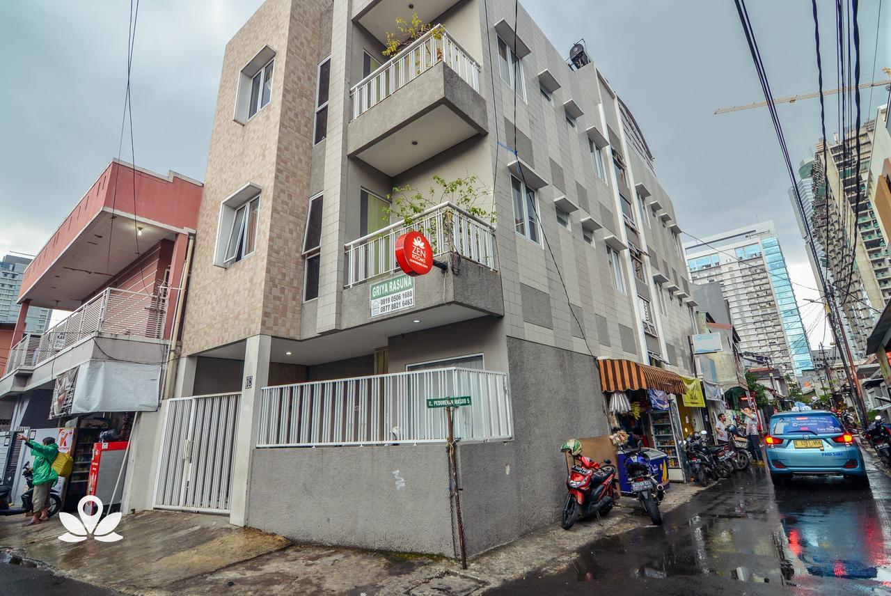 Zen Rooms Karet Pedurenan Jakarta Exteriör bild