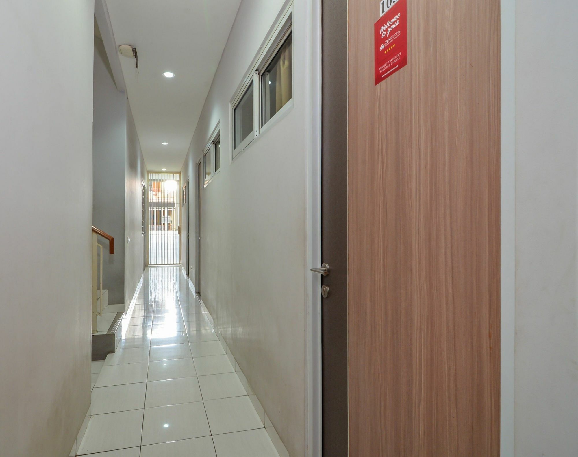 Zen Rooms Karet Pedurenan Jakarta Exteriör bild